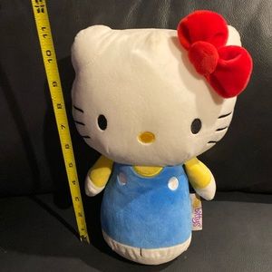 Hello kitty itty bitty